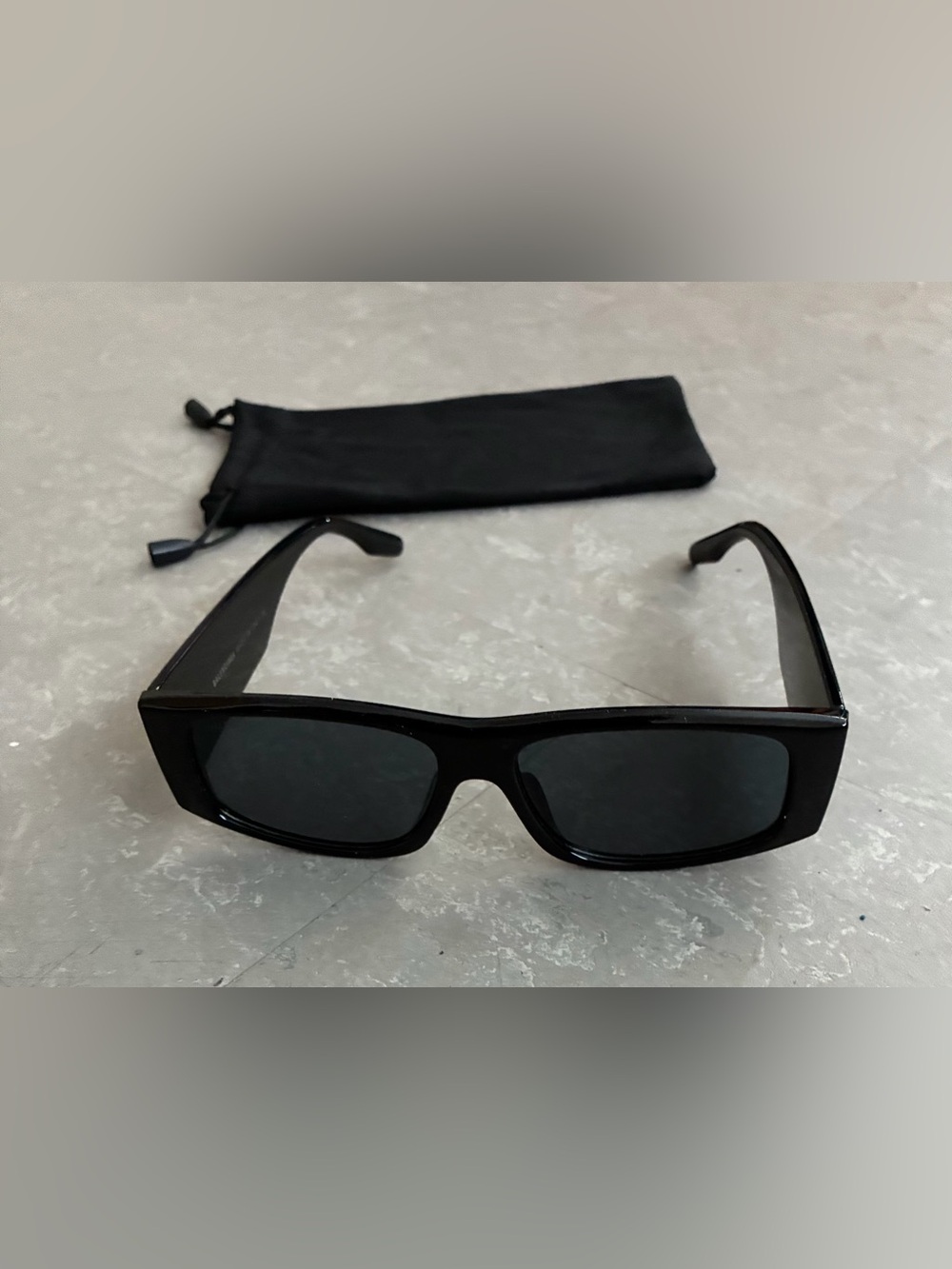 New Luxury Black & White Sunglasses - Picture 4 of 8